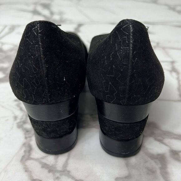 Vintage Salvatore Ferragamo Black Suede Block Heels with Squiggly Design Size 10 - Picture 7 of 11